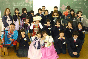 盈進中学校との交流会